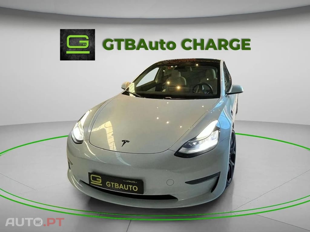 Tesla Model 3 PERFORMACE DUAL MOTOR