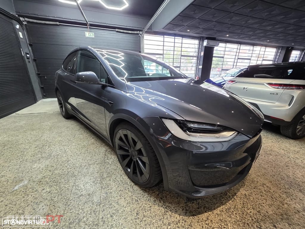 Tesla Model X Plaid AWD