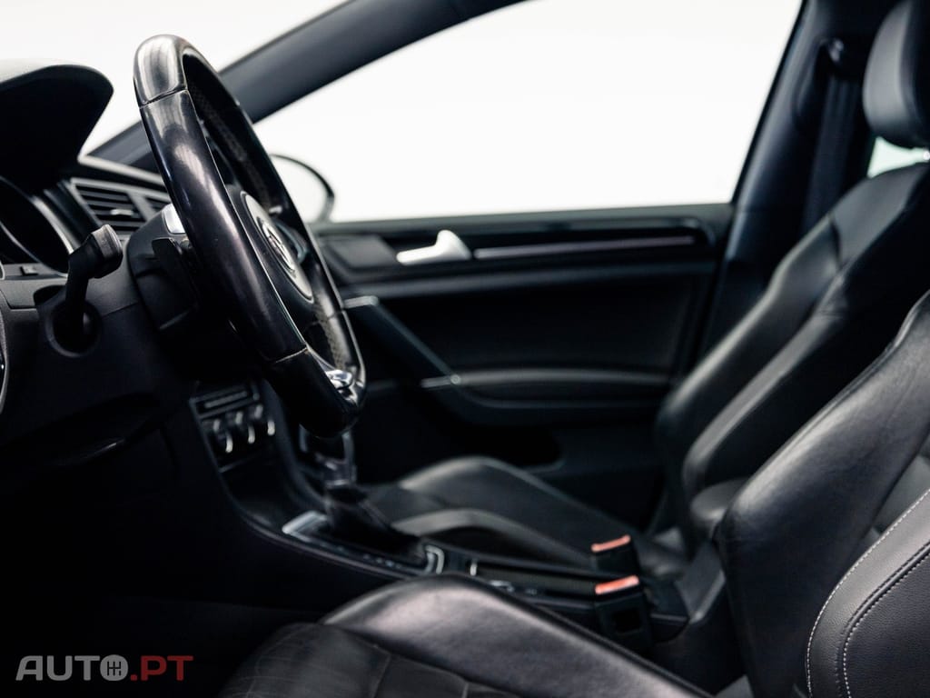 Volkswagen Golf 2.0 TDI GTD DSG