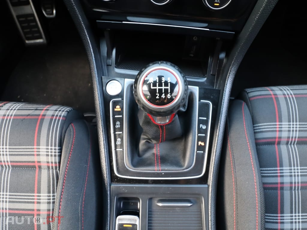 Volkswagen Golf 2.0 TSi GTi Performance
