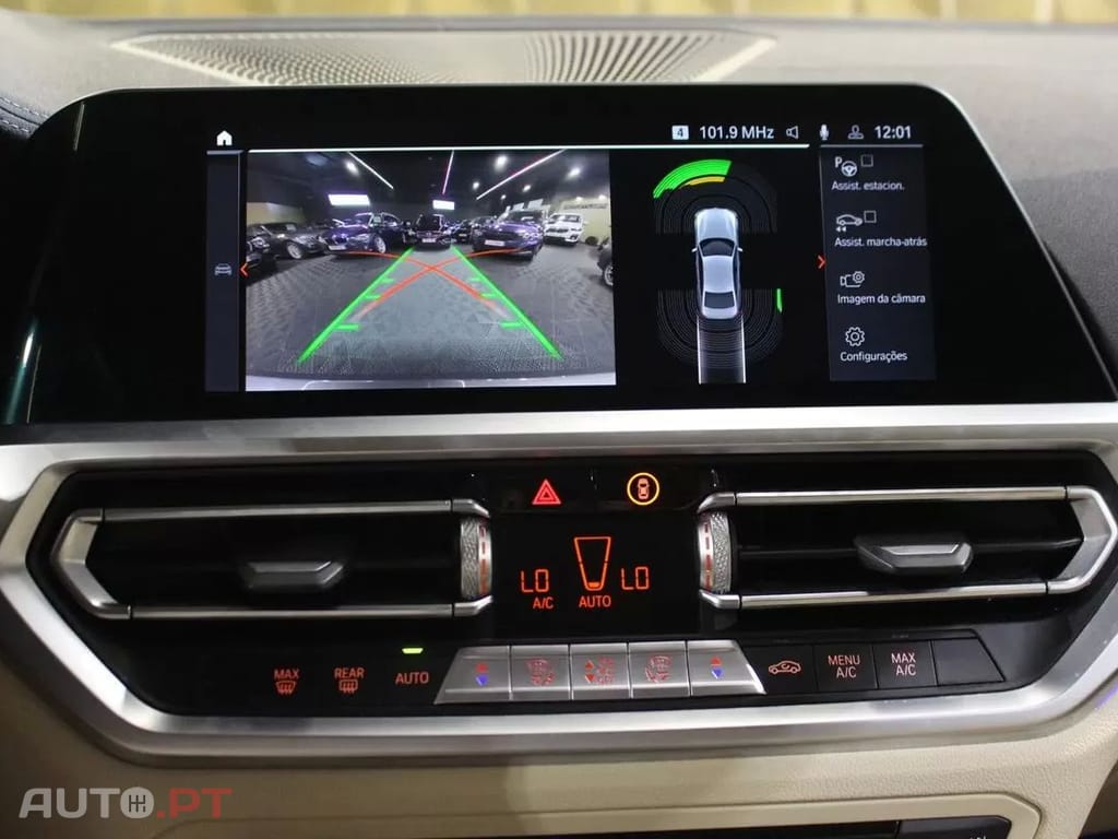 BMW 318 d Line Luxury Auto