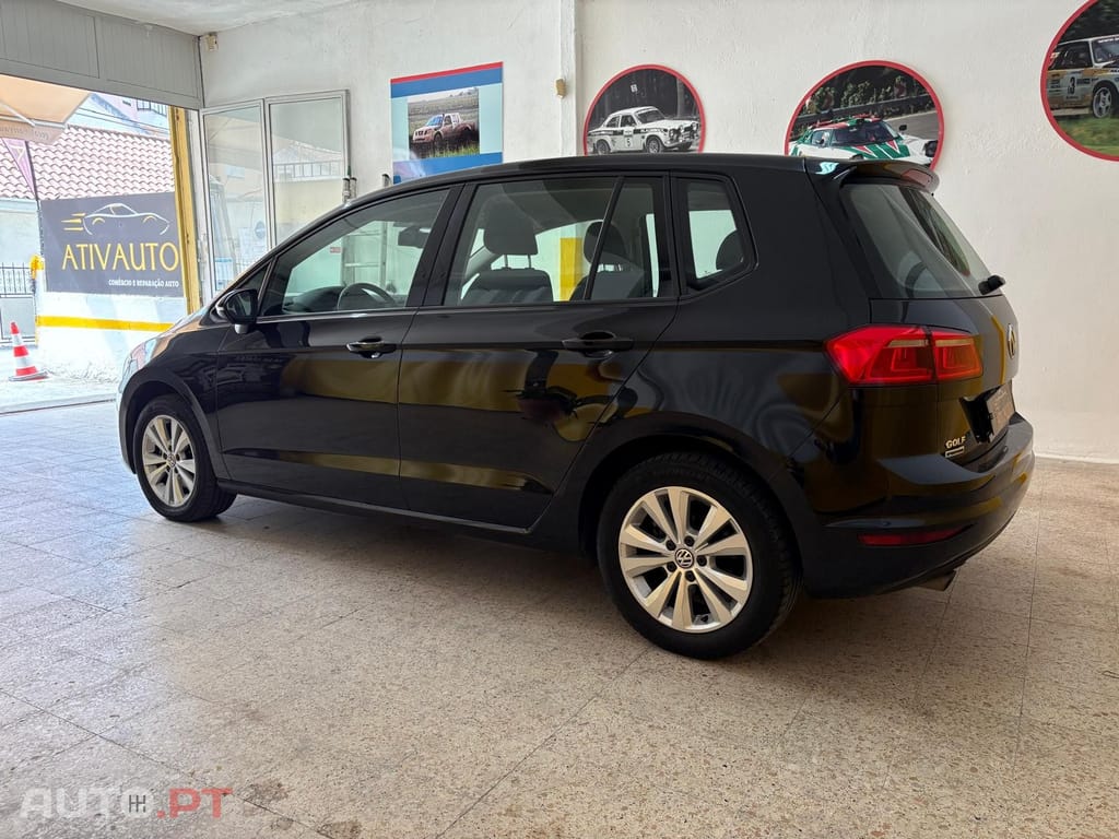 Volkswagen Golf Sportsvan 1.6 TDI Confortline BlueMotion