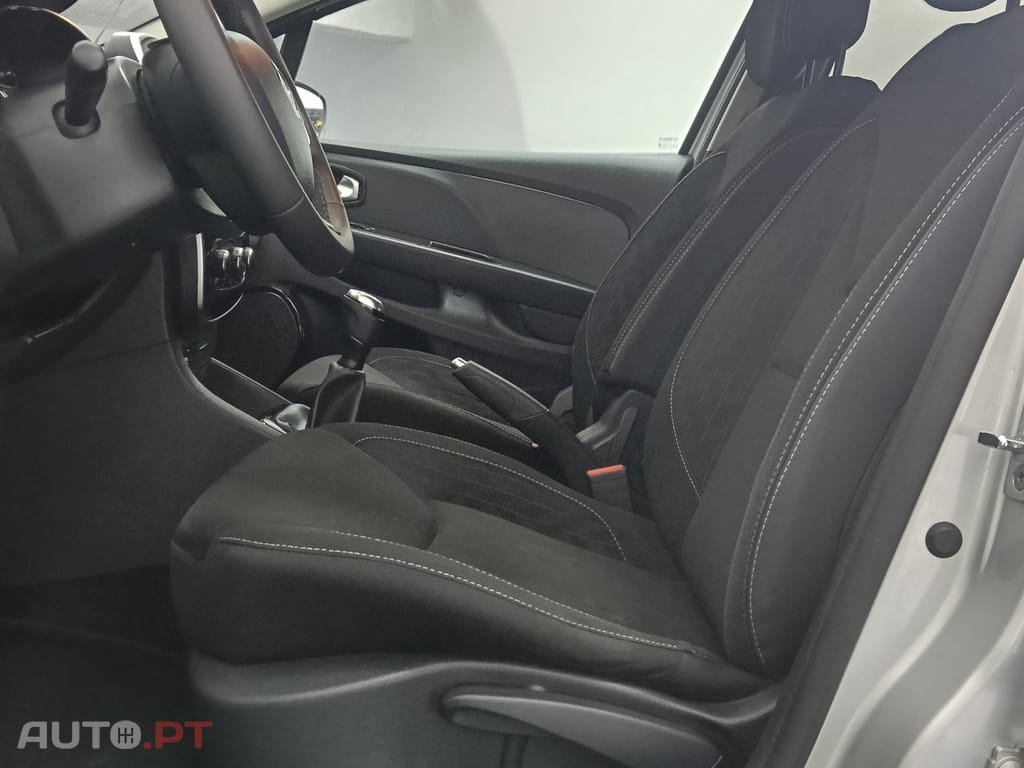 Renault Clio Sport Tourer 0.9 TCe Limited Edition