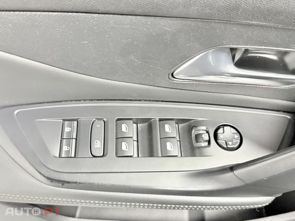 Peugeot 308 BlueHDi FAP 130 EAT8 Stop & Start GT