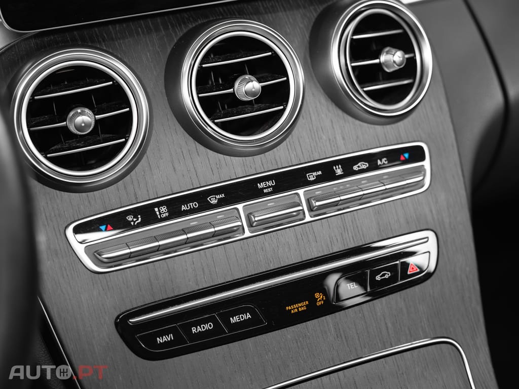 Mercedes-Benz C 300 de AMG Line