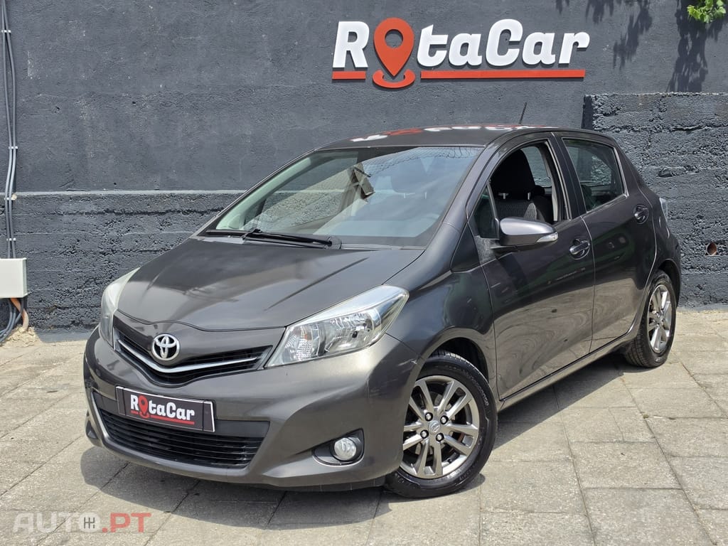 Toyota Yaris 1.0 VVT-i Comfort+Navi