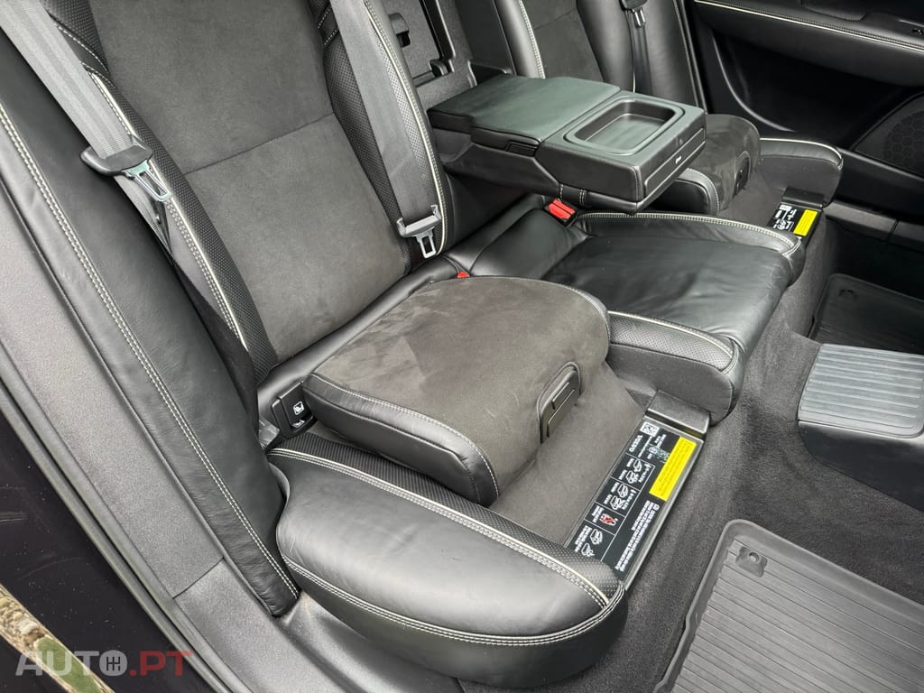Volvo V90 2.0 T8 PHEV R-Design AWD