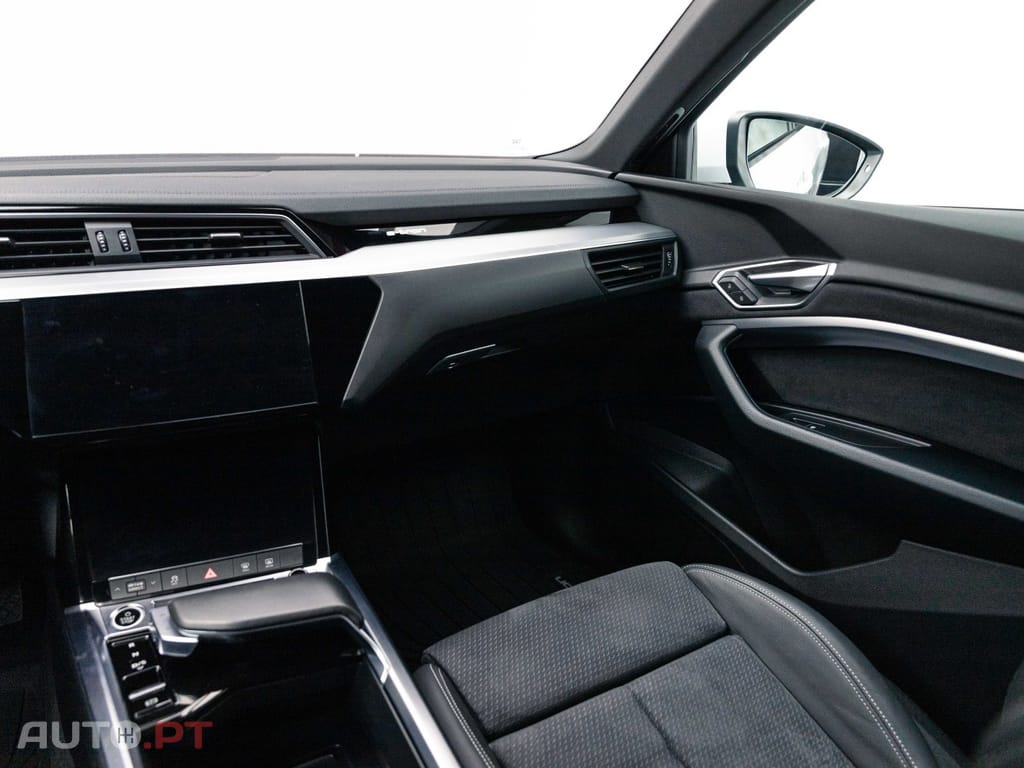 Audi E-Tron 55 quattro S line