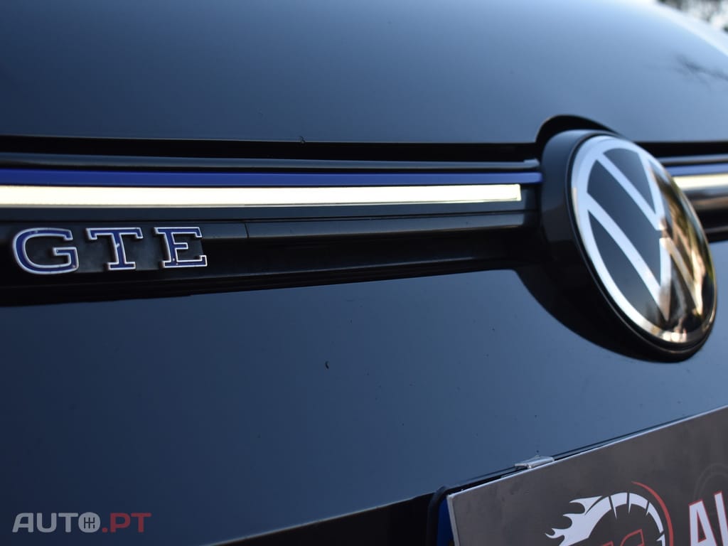 Volkswagen Golf 1.4 TSI GTE+ DSG