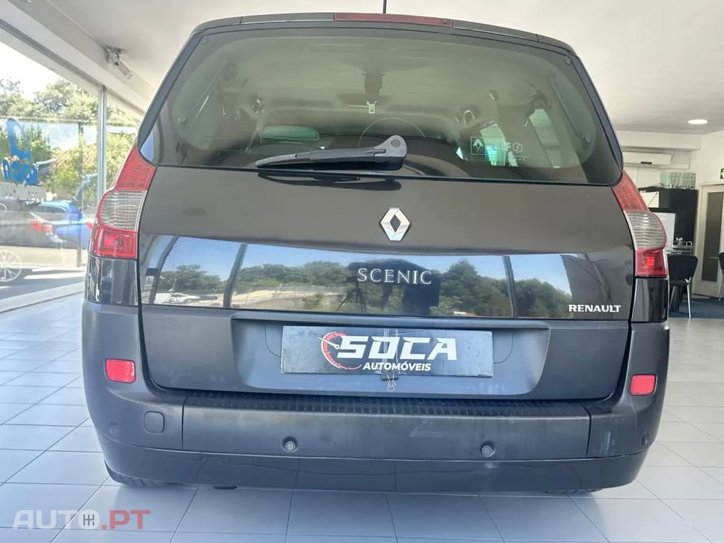 Renault Grand Scénic 1.5 dCi Dynamique S 7L.