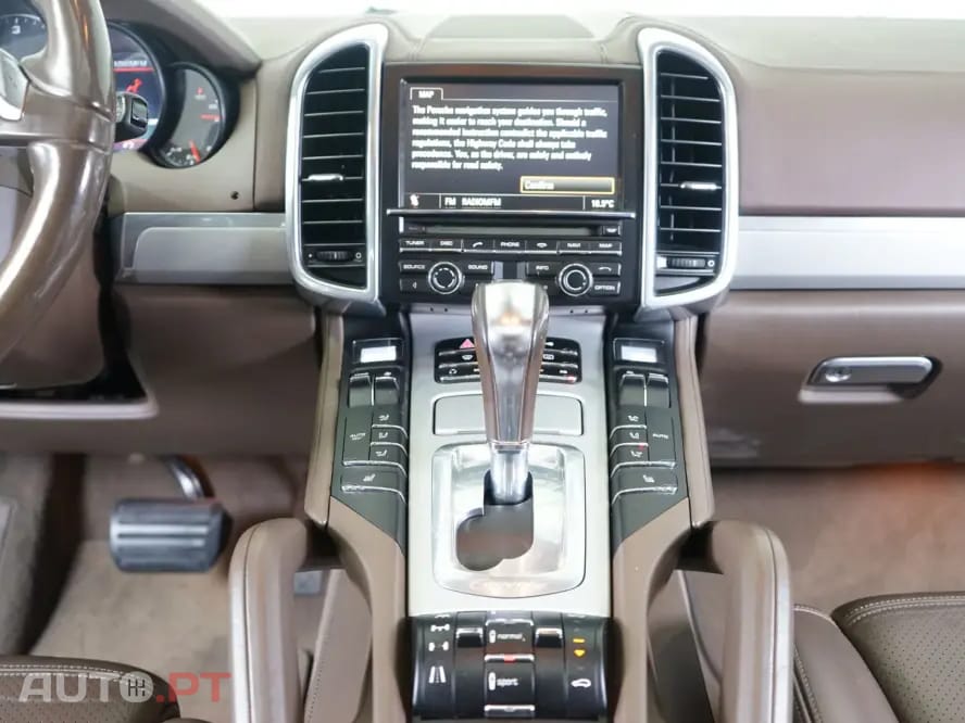 Porsche Cayenne Tiptronic