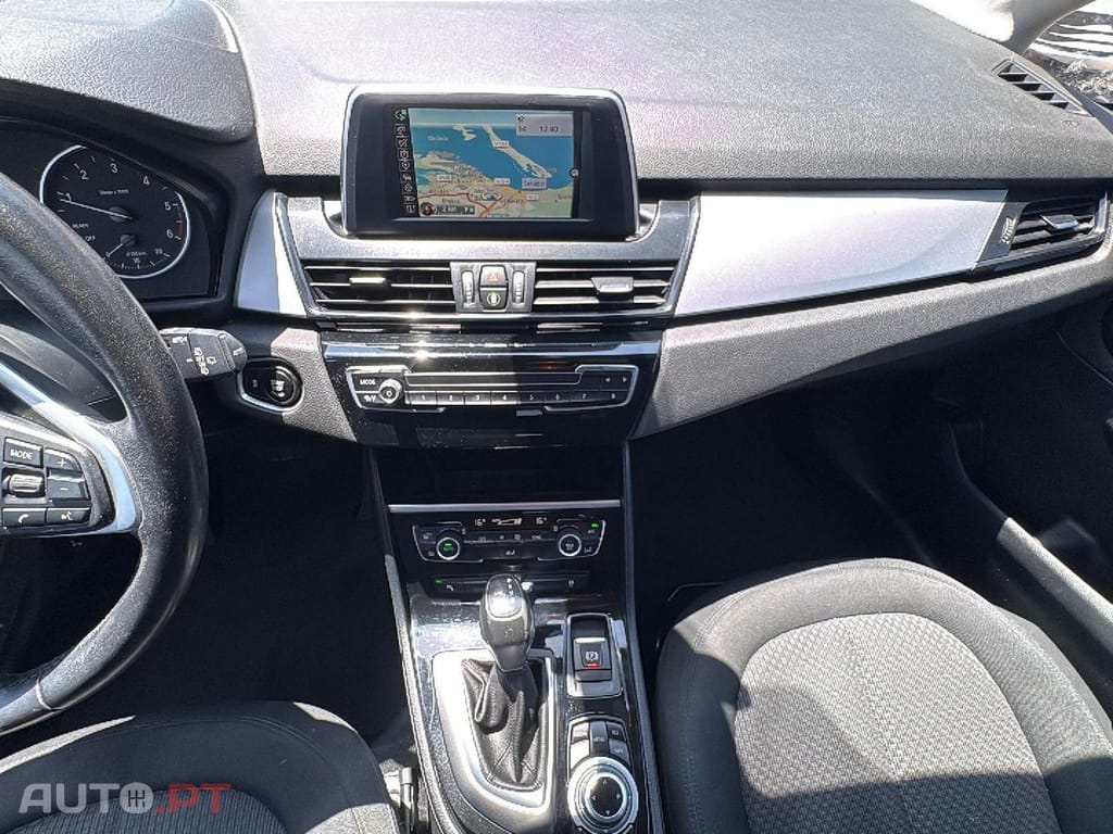 BMW 218 d Active Tourer Auto