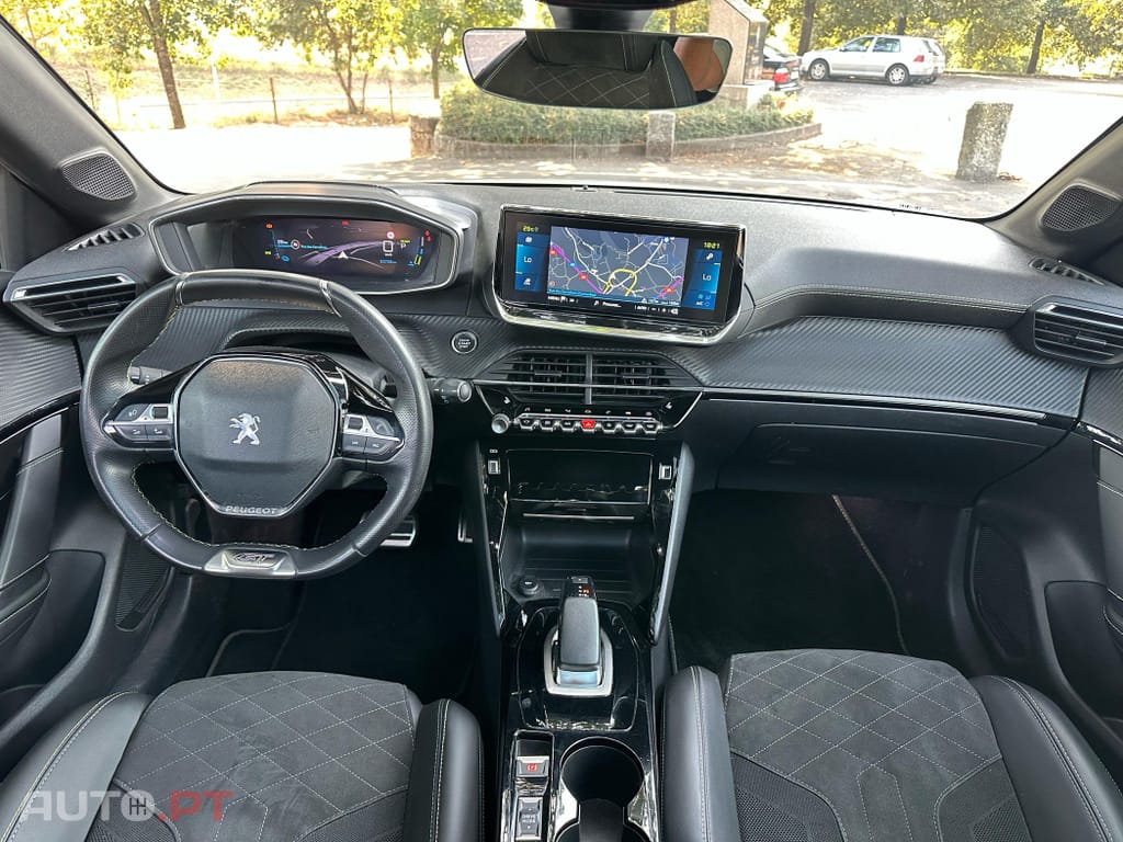Peugeot E-208 50 kWh GT Pack