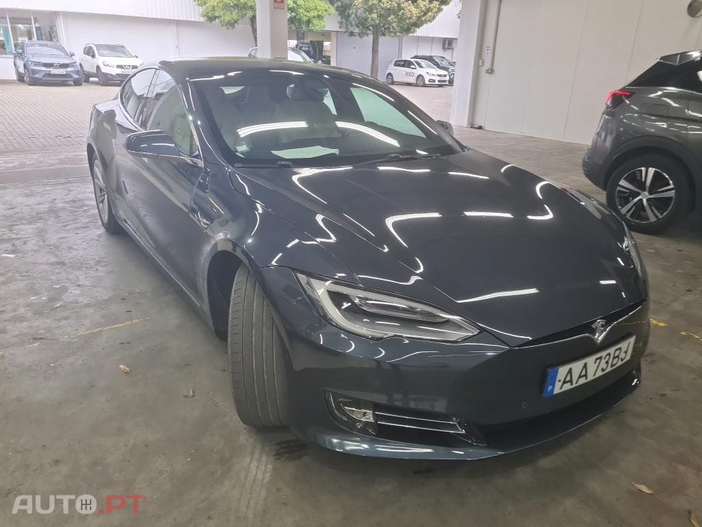 Tesla Model S 100 kWh Long Range AWD