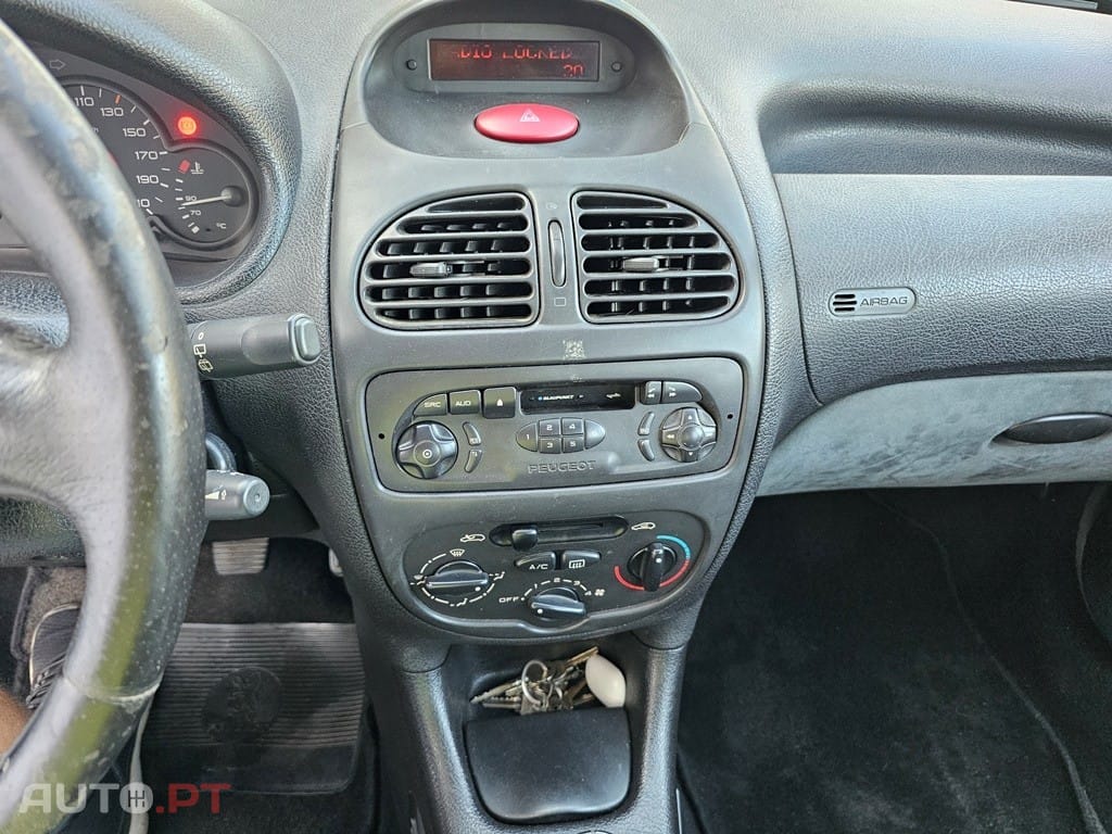 Peugeot 206 1.4 XT