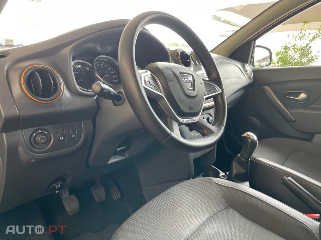 Dacia Sandero 0.9 TCe Stepway