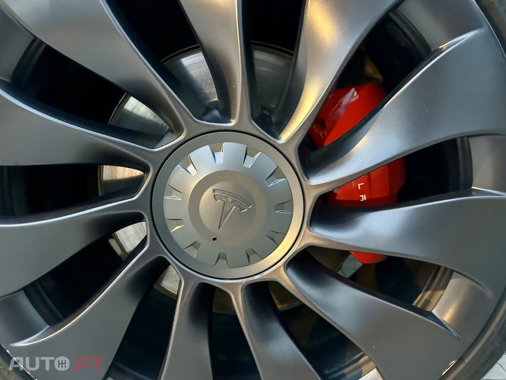 Tesla Model 3 Performance Dual Motor AWD