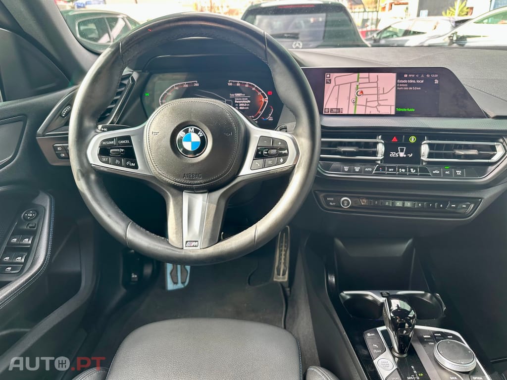 BMW 216 d Pack Desportivo M
