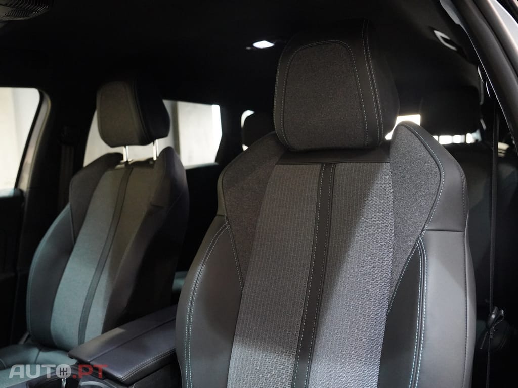 Peugeot 5008 1.2 PureTech Allure Pack
