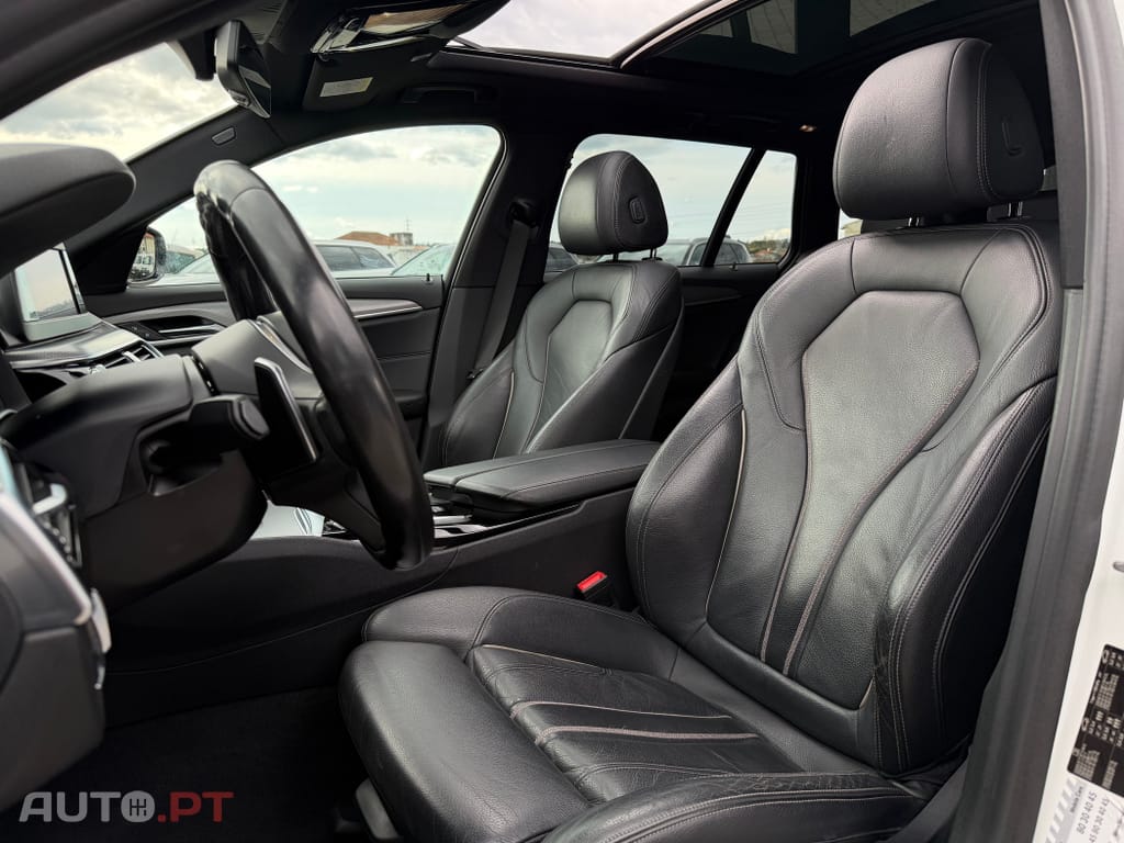 BMW 520 d Pack Desportivo M Auto