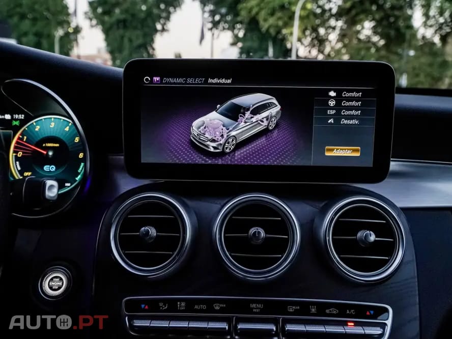 Mercedes-Benz C 300 Outro