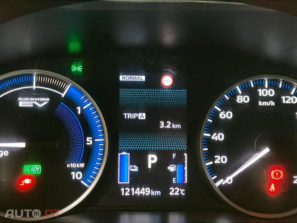 Mitsubishi Eclipse Cross PHEV MOTION AT1