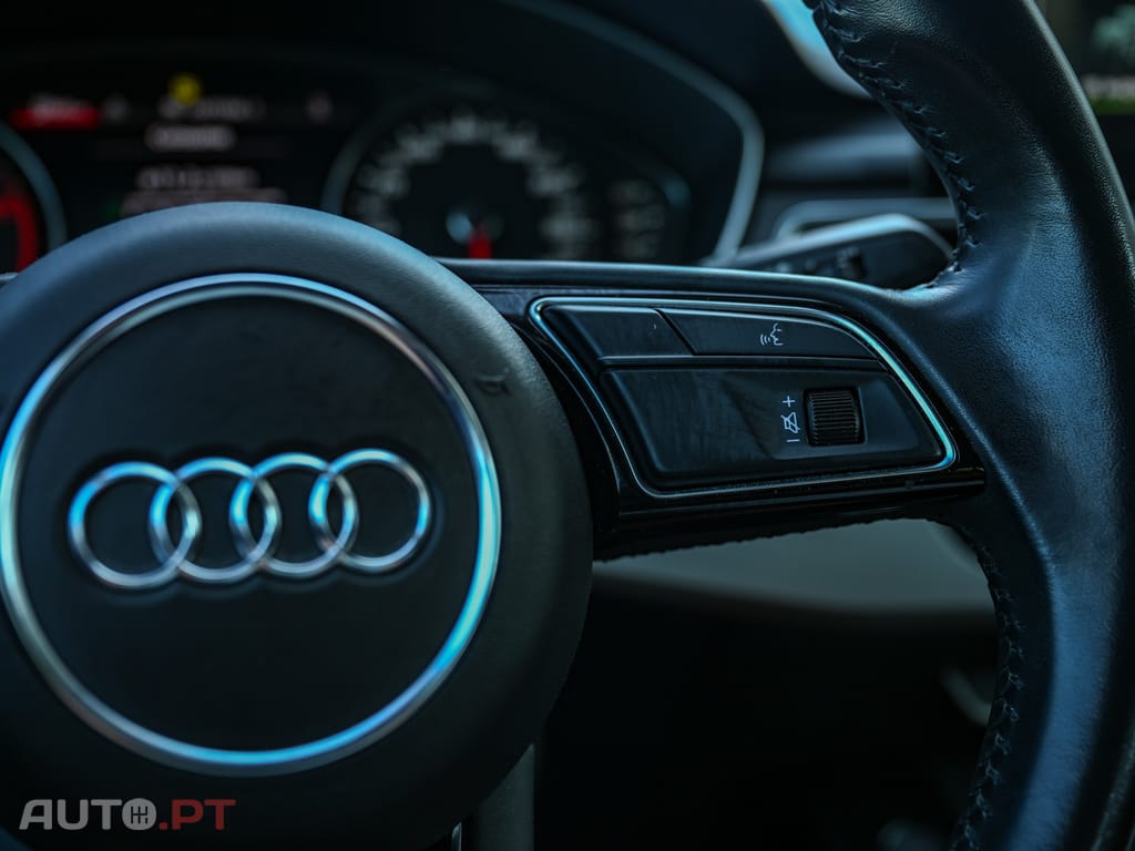 Audi A4 2.0 TDI Design S tronic