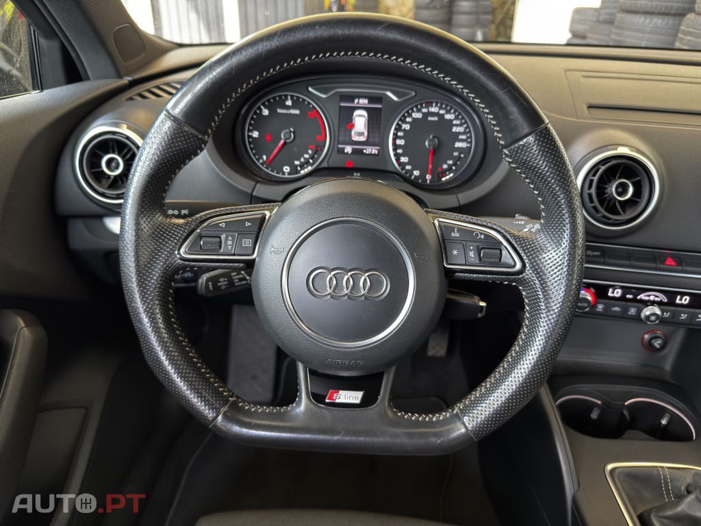 Audi A3 Sportback 1.6 TDi S-line