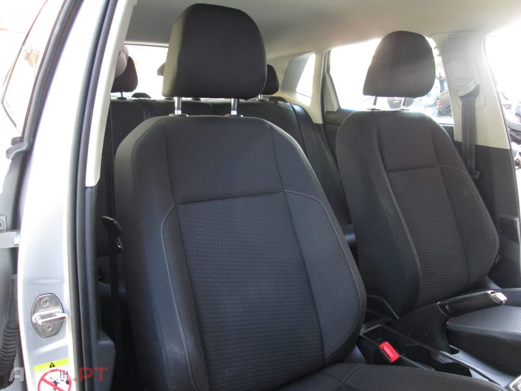 Volkswagen Polo 1.0 TSI Confortline