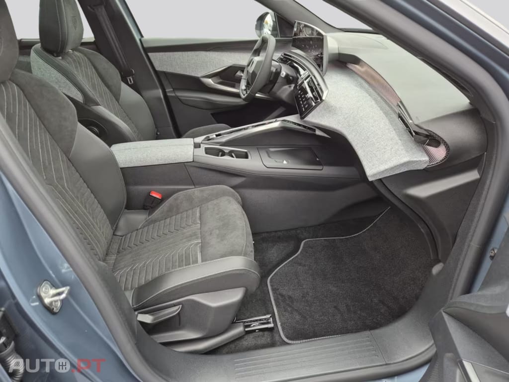 Peugeot E-5008 GT I.V.A DEDUTIVEL 