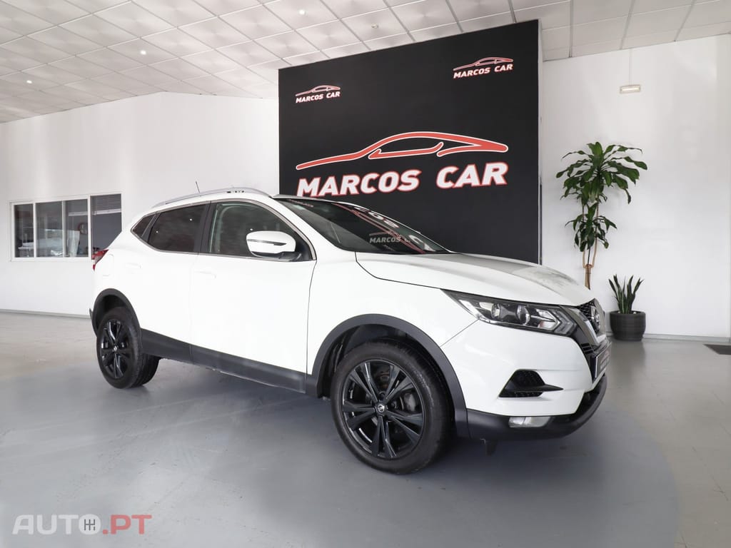 Nissan Qashqai 1.5 dCi N-Connecta J18