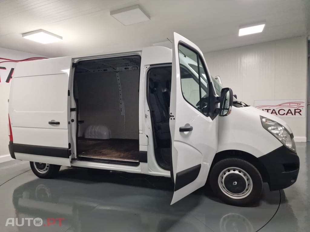 Renault Master 2.3 dCi L2H2 3.3T 130CV IVA DEDUTIVEL