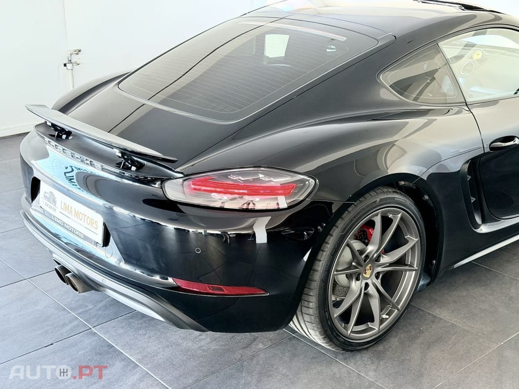 Porsche 718 2.0