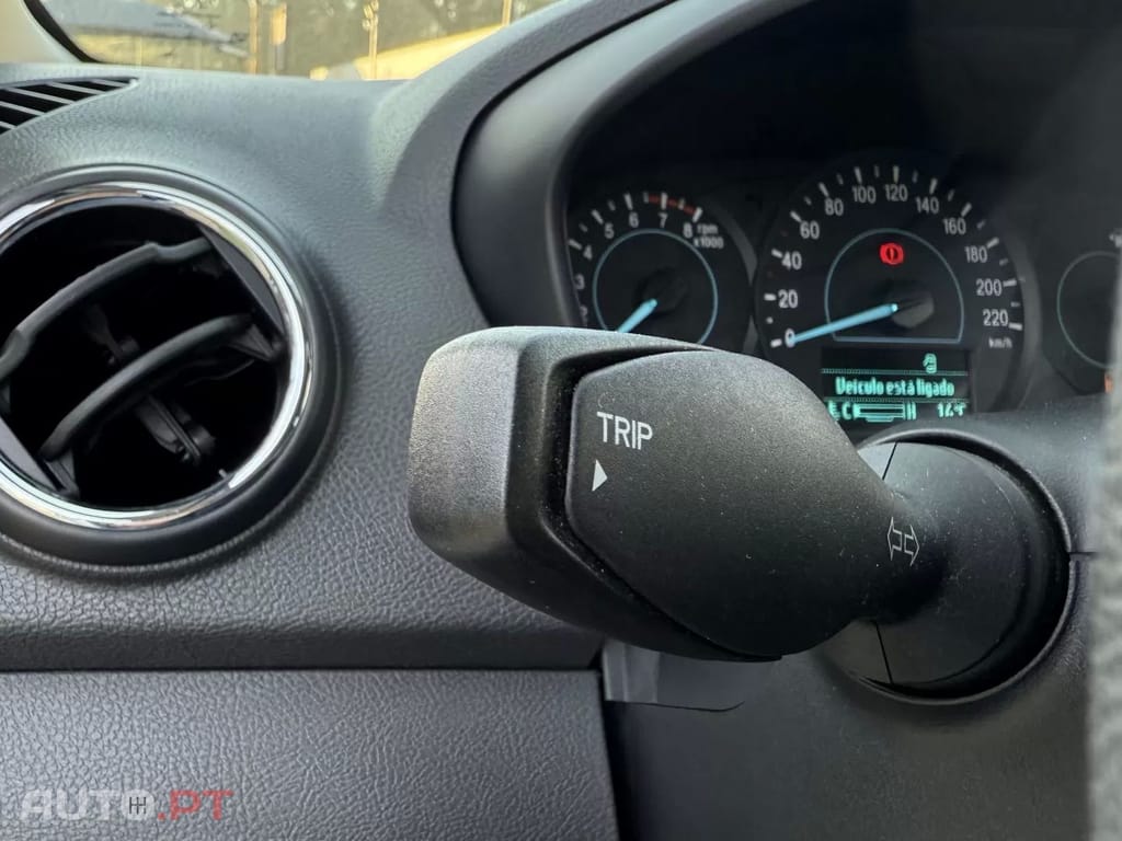 Ford KA 1.2 Ti-VCT White & Black Edition