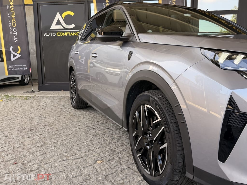 Peugeot 5008 1.2 Hybrid GT e-DCS6