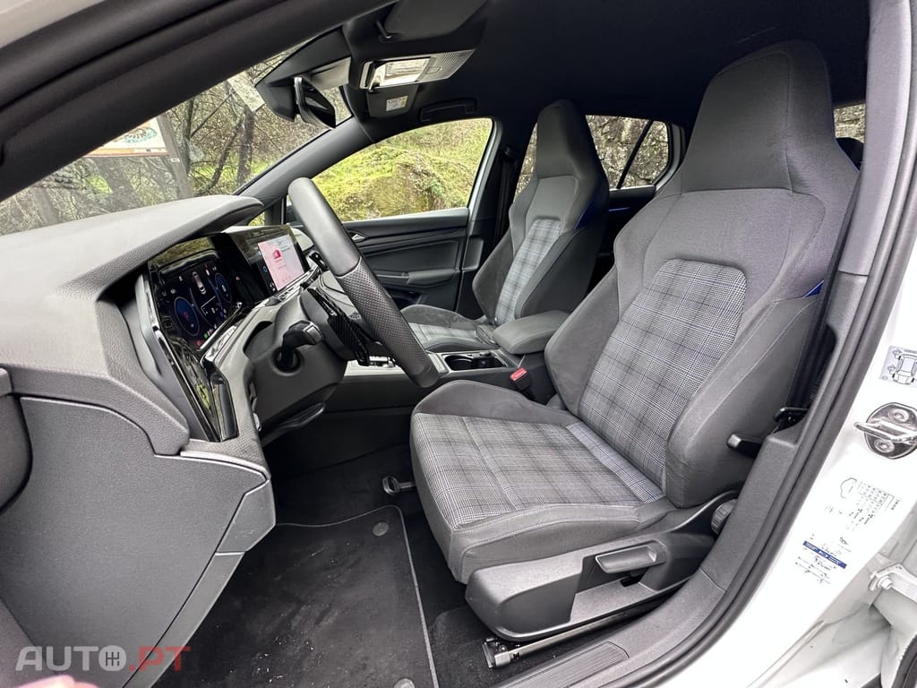 Volkswagen Golf 1.4 TSI GTE+ DSG