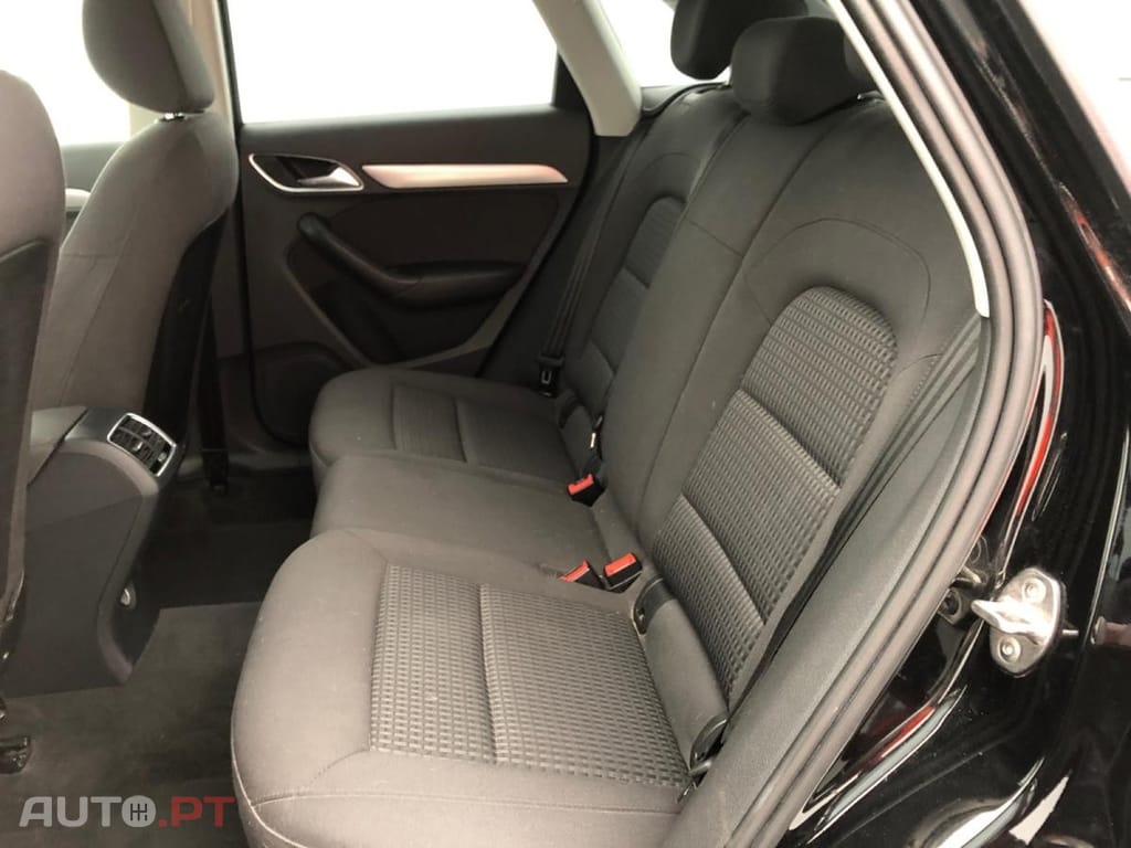 Audi Q3 2.0 TDi S Tronic Quattro Ambiente