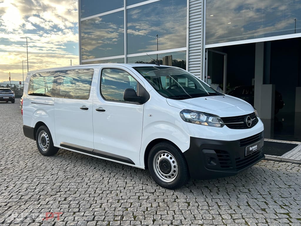 Opel Vivaro 1.5 CDTi L2H1 Essentia Inc