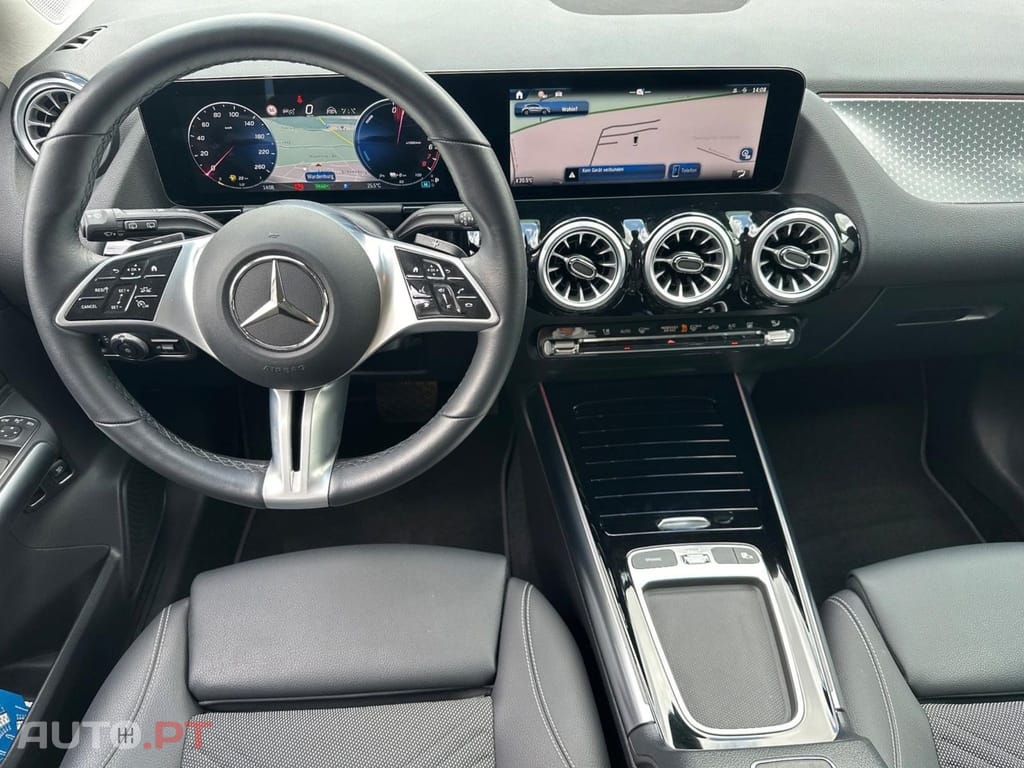 Mercedes-Benz GLA 250 e Progressive Advanced I.V.A DEDUTIVEL