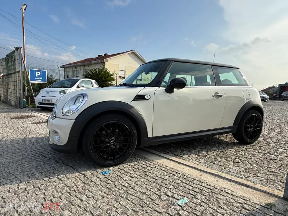 MINI Cooper One D