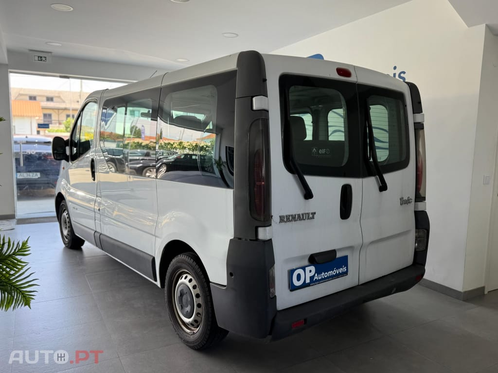 Renault Trafic 1.9 dCi L1H1 1T 100 9L