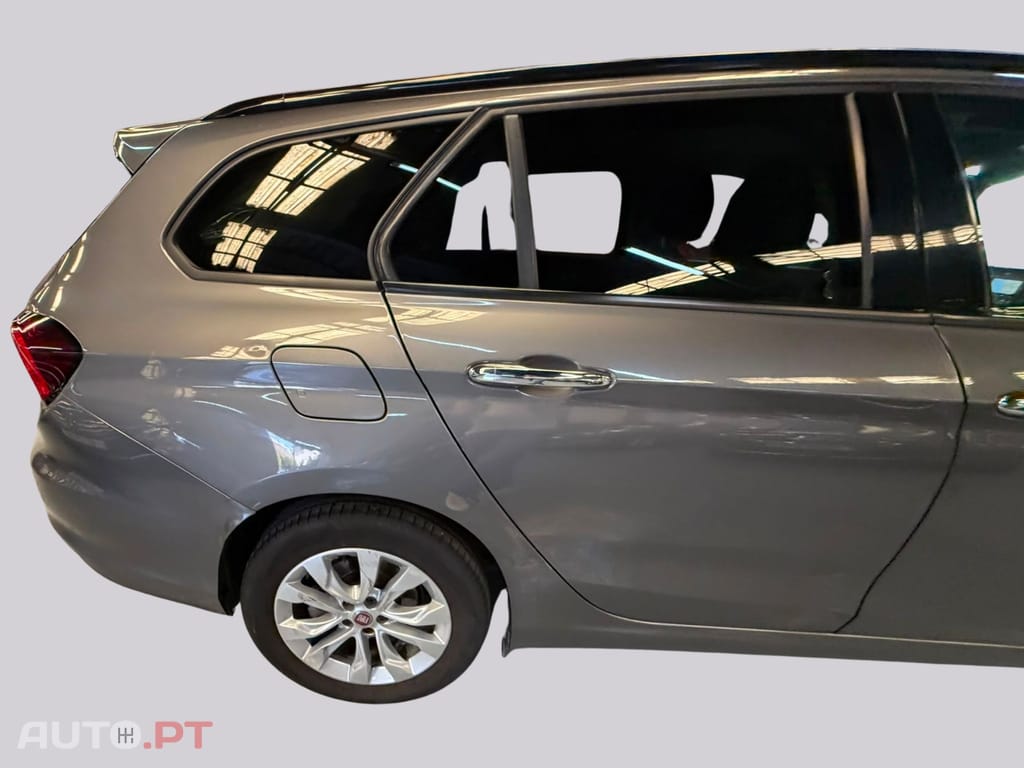Fiat Tipo 1.3 MTJ LOUNGE 