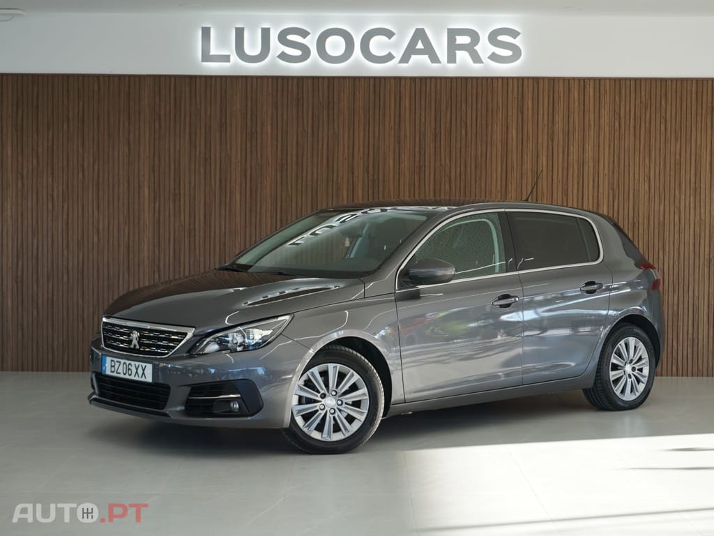 Peugeot 308 1.2 PureTech Allure Full LED