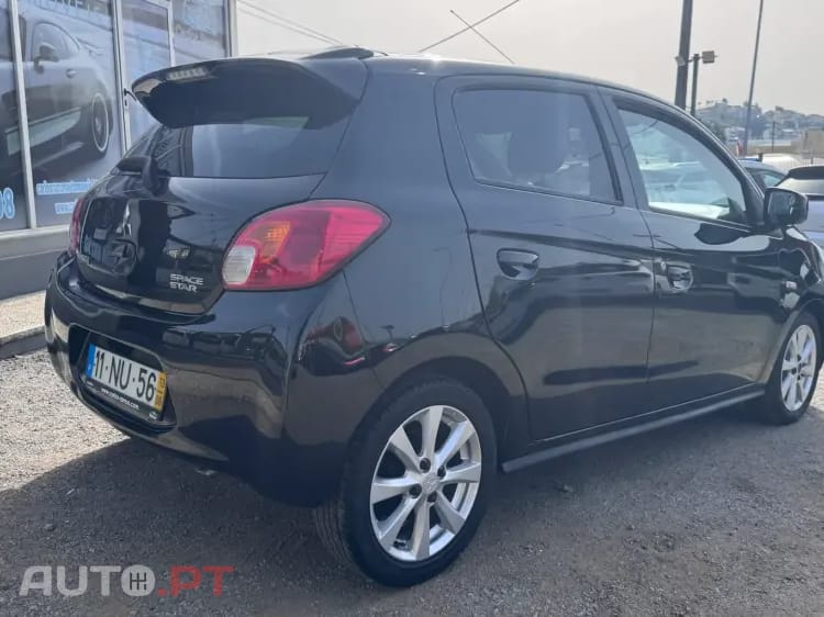 Mitsubishi Space Star 1.2 Intense Connect Edition