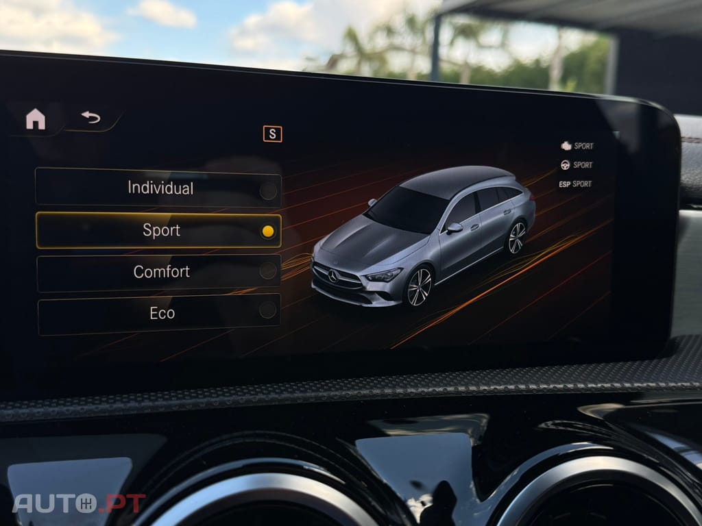 Mercedes-Benz CLA 180 d Shooting Brake AMG Line Aut.