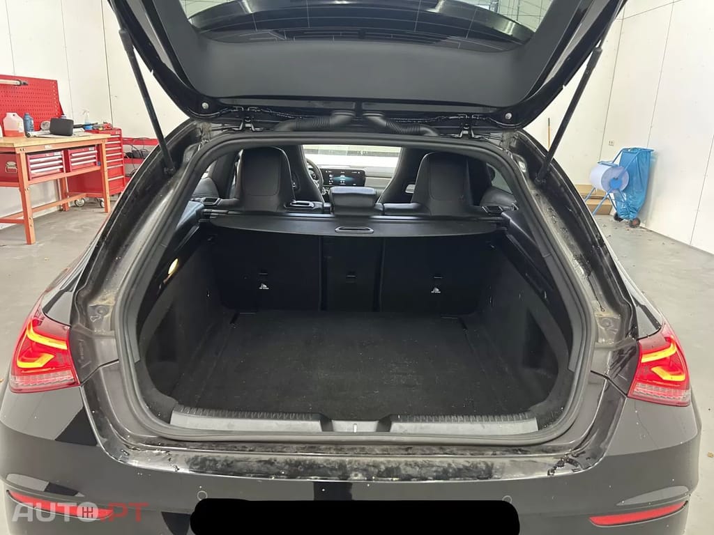 Mercedes-Benz CLA 200 Shooting Brake AMG Line Aut.