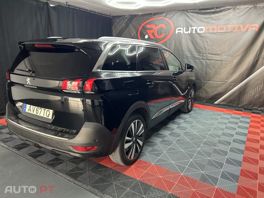Peugeot 5008 1.6 HDi Allure J18