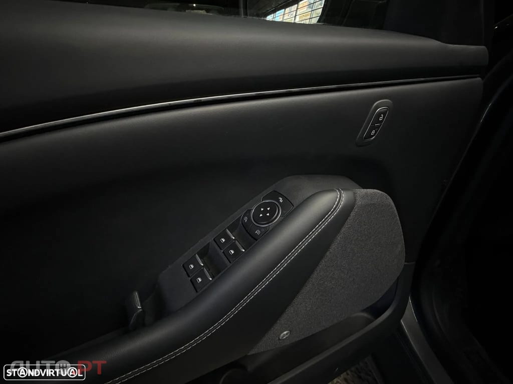 Ford Mustang Mach-E Standard