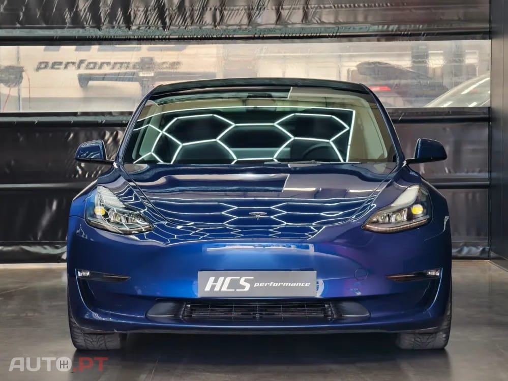 Tesla Model 3 Performance Tração Integral