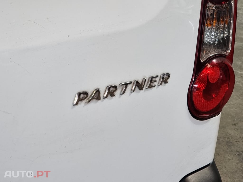 Peugeot Partner 1.6 BlueHDi L1 Premium 3L